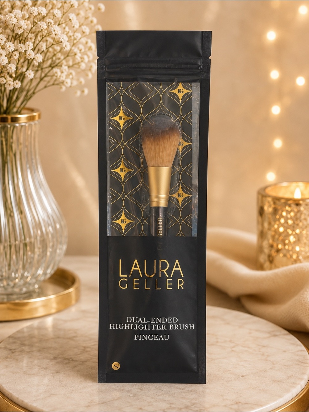 Laura Geller Dual-Ended Highlighter Brush | Powder & Cream Makeup Brush